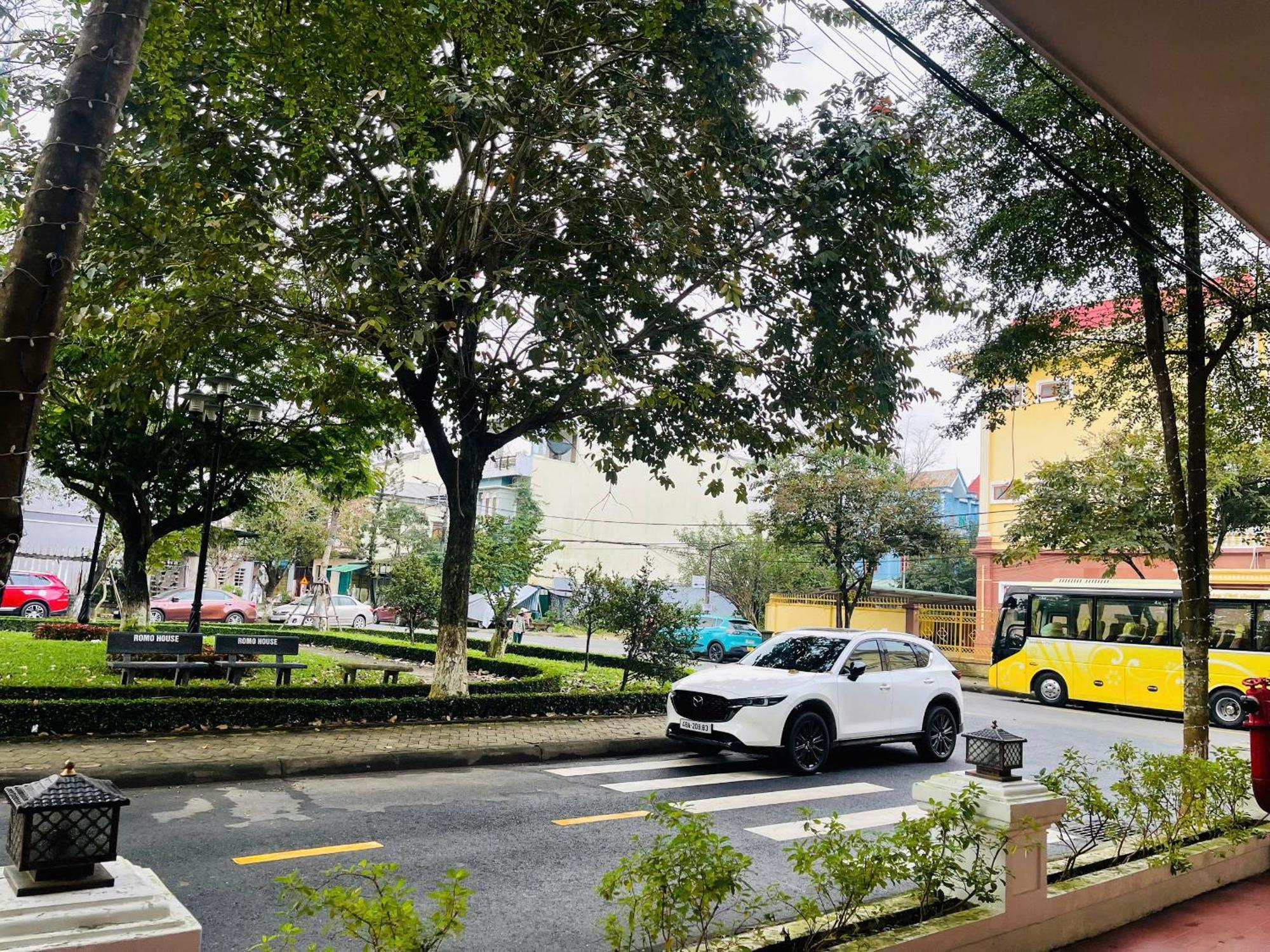 Khach San Romo Quang Ngai Exterior foto