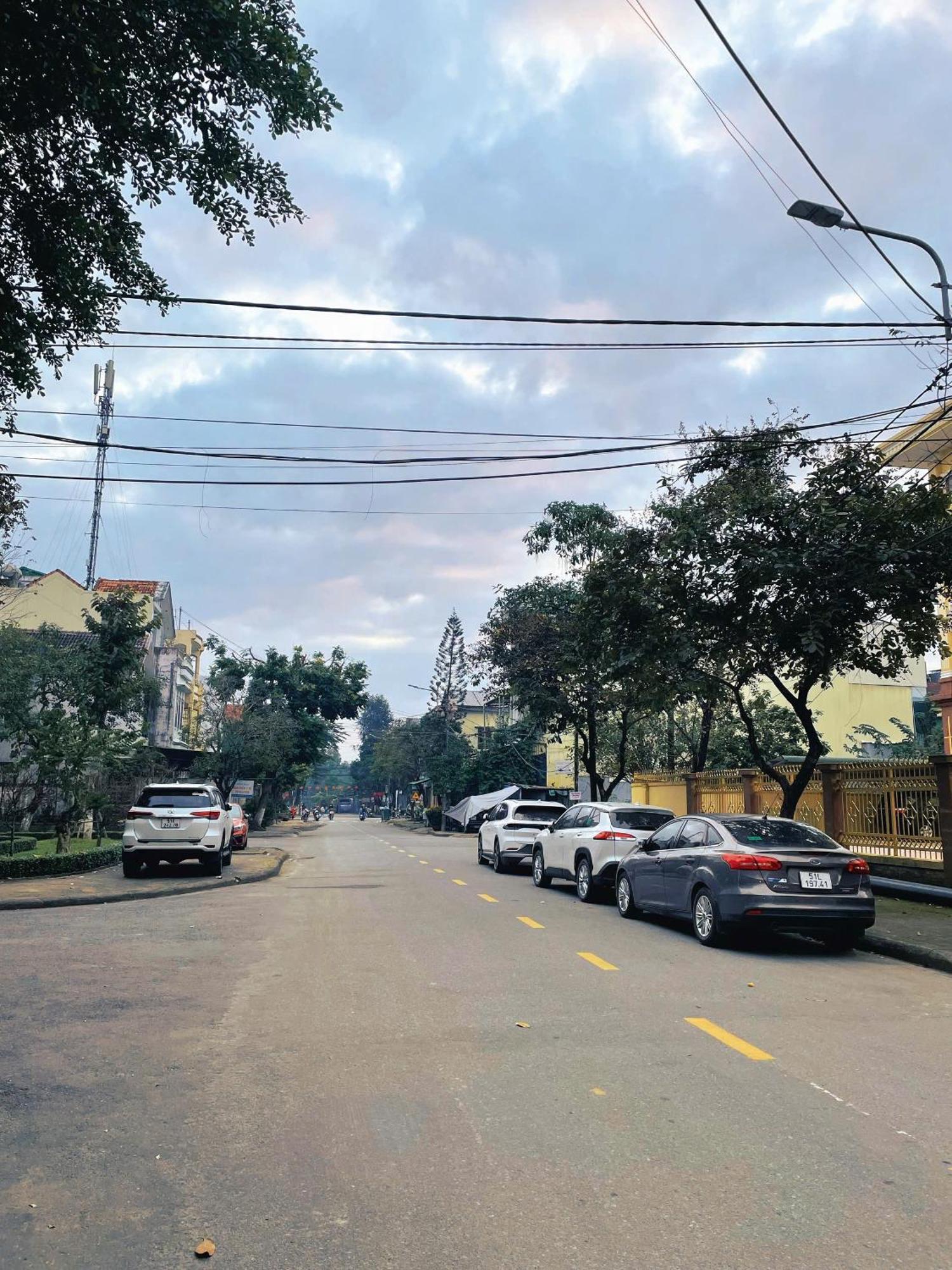 Khach San Romo Quang Ngai Exterior foto